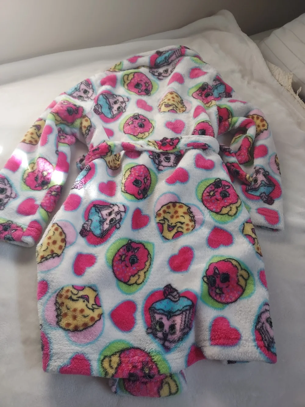 Shopkins plush robe